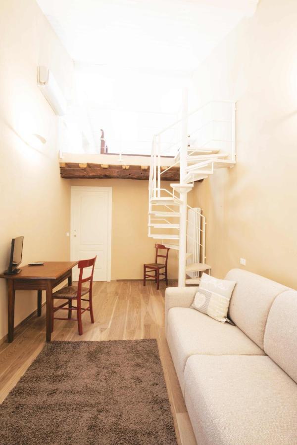 Dimora Della Rocca Bed & Breakfast Costigliole d'Asti Dış mekan fotoğraf
