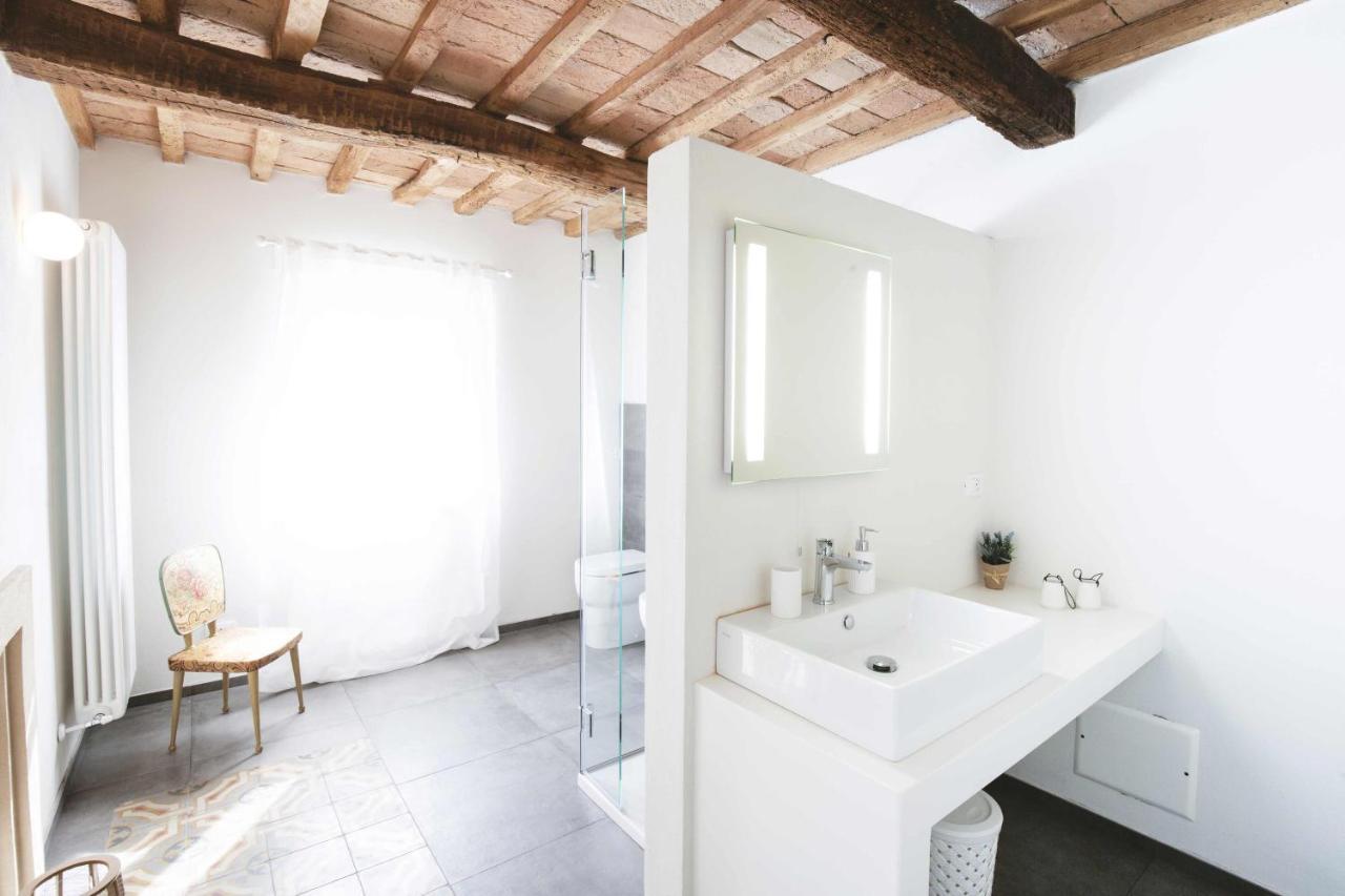 Dimora Della Rocca Bed & Breakfast Costigliole d'Asti Dış mekan fotoğraf
